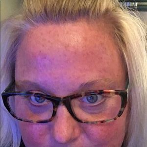 Meet your Posher, Anne